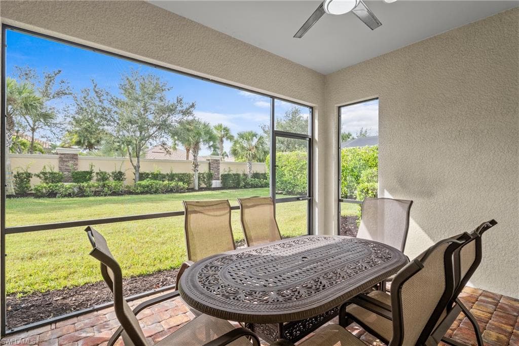 9328 Fieldstone Ln, Naples, FL 34120-25