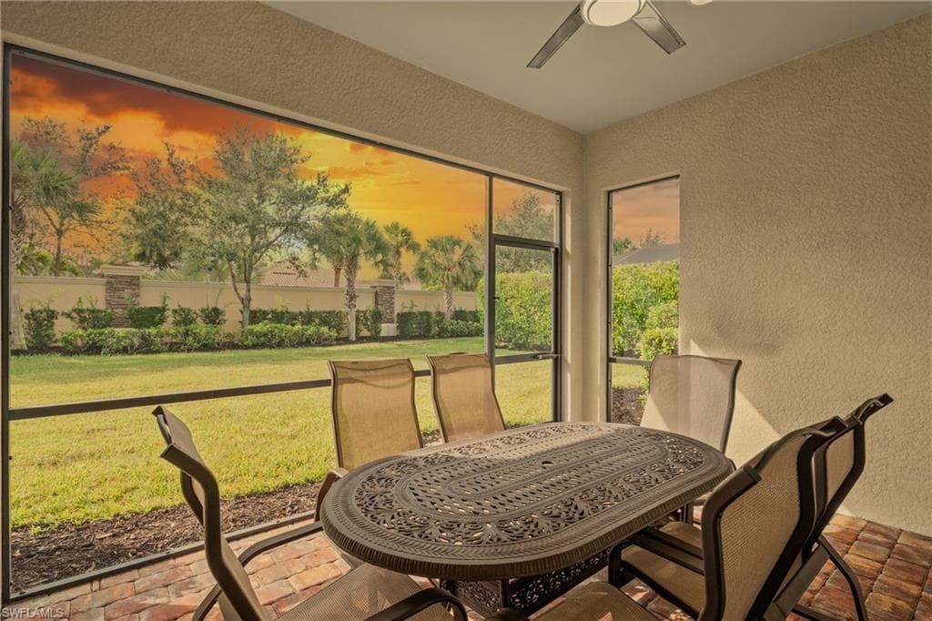 9328 Fieldstone Ln, Naples, FL 34120-27