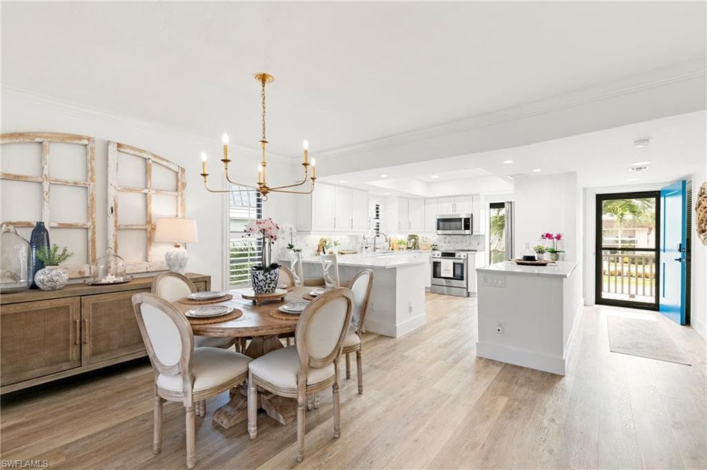 900 Panama Ct 4, Marco Island, FL 34145-10