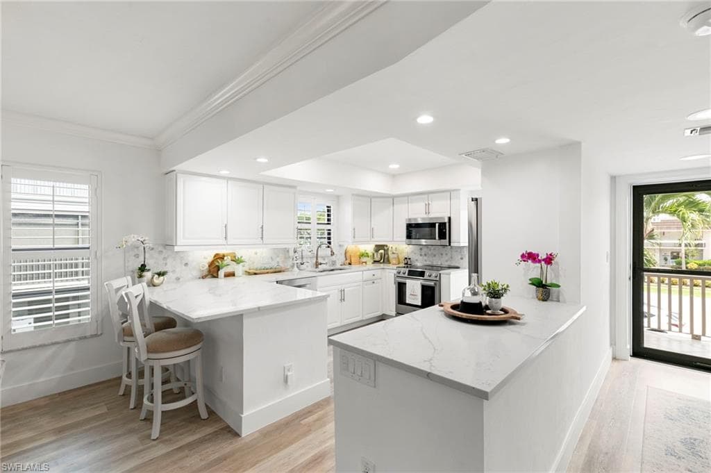 900 Panama Ct 4, Marco Island, FL 34145-12