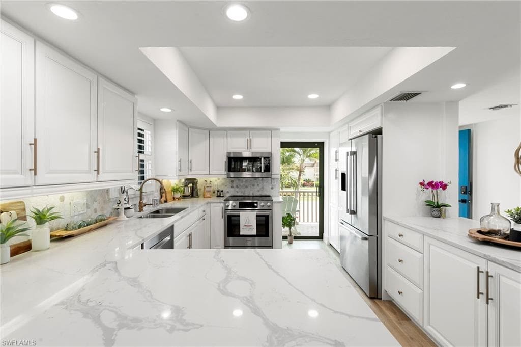 900 Panama Ct 4, Marco Island, FL 34145-13