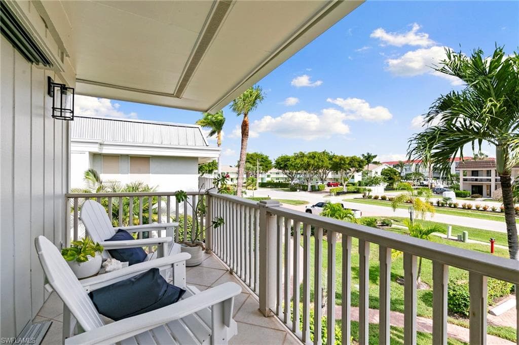 900 Panama Ct 4, Marco Island, FL 34145-27