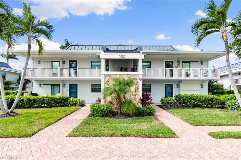 900 Panama Ct 4, Marco Island, FL 34145-1