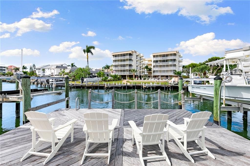 900 Panama Ct 4, Marco Island, FL 34145-32