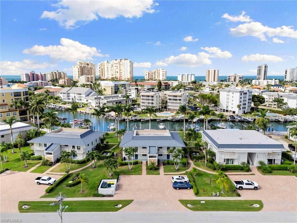 900 Panama Ct 4, Marco Island, FL 34145-33