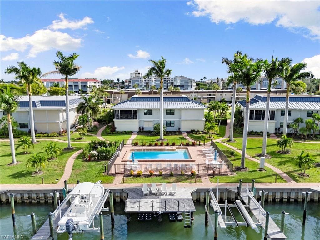 900 Panama Ct 4, Marco Island, FL 34145-35