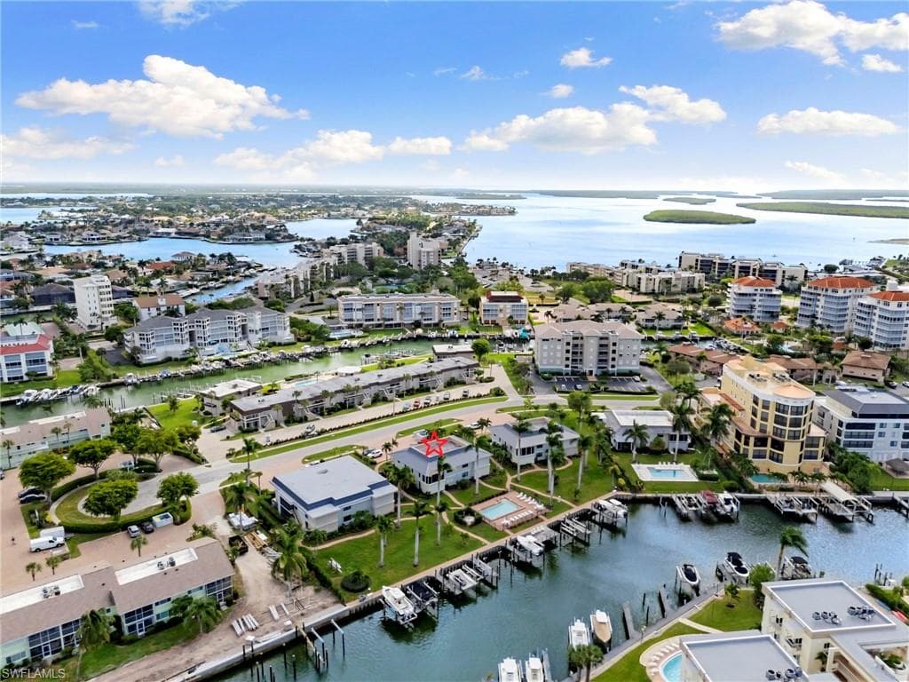 900 Panama Ct 4, Marco Island, FL 34145-2