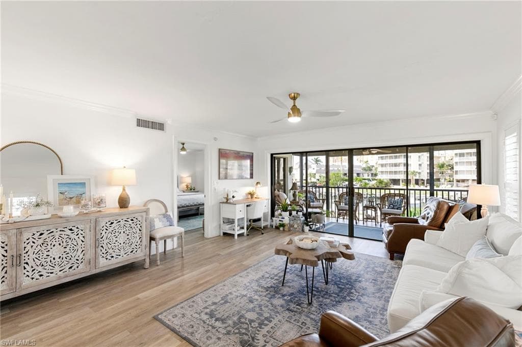 900 Panama Ct 4, Marco Island, FL 34145-7