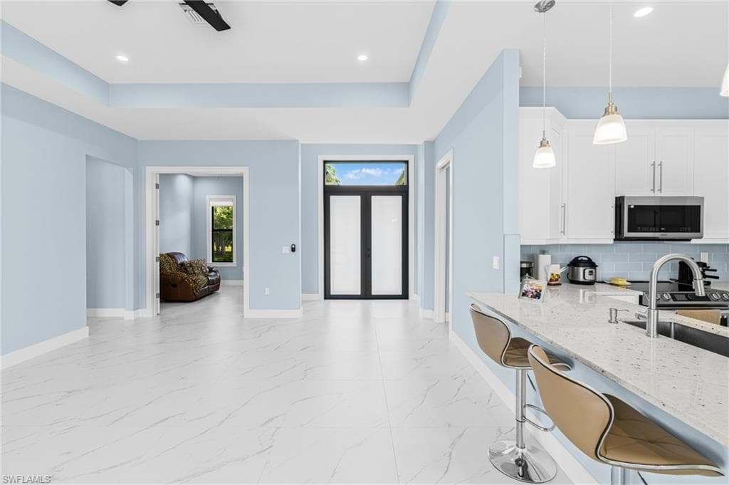 2780 16th Ave SE, Naples, FL 34117-8