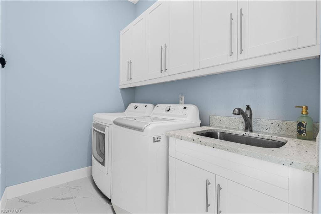 2780 16th Ave SE, Naples, FL 34117-30