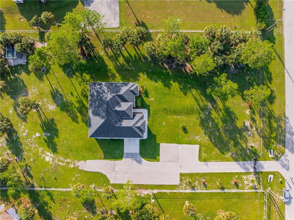 2780 16th Ave SE, Naples, FL 34117-39