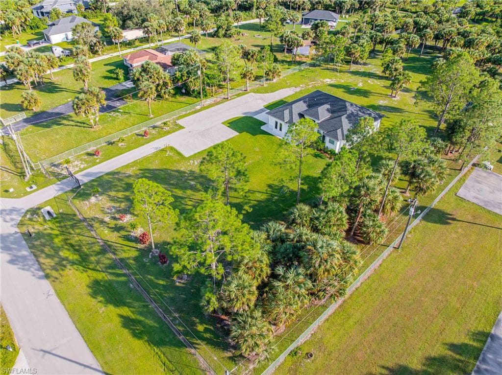 2780 16th Ave SE, Naples, FL 34117-44