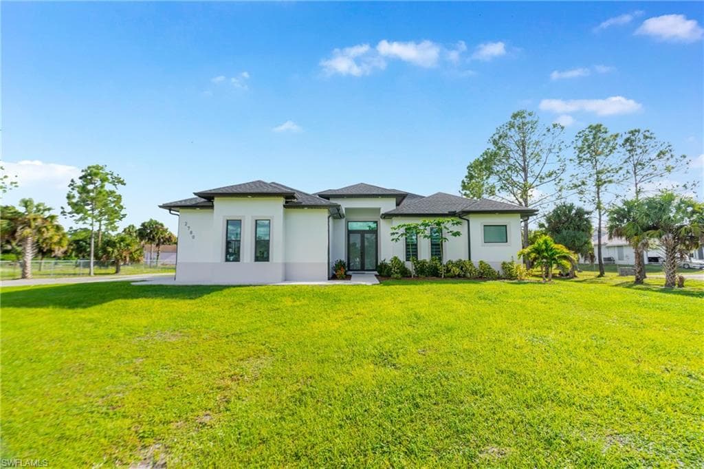 2780 16th Ave SE, Naples, FL 34117-3