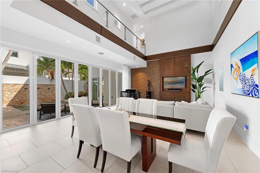 9149 Mercato Way, Naples, FL 34108-8