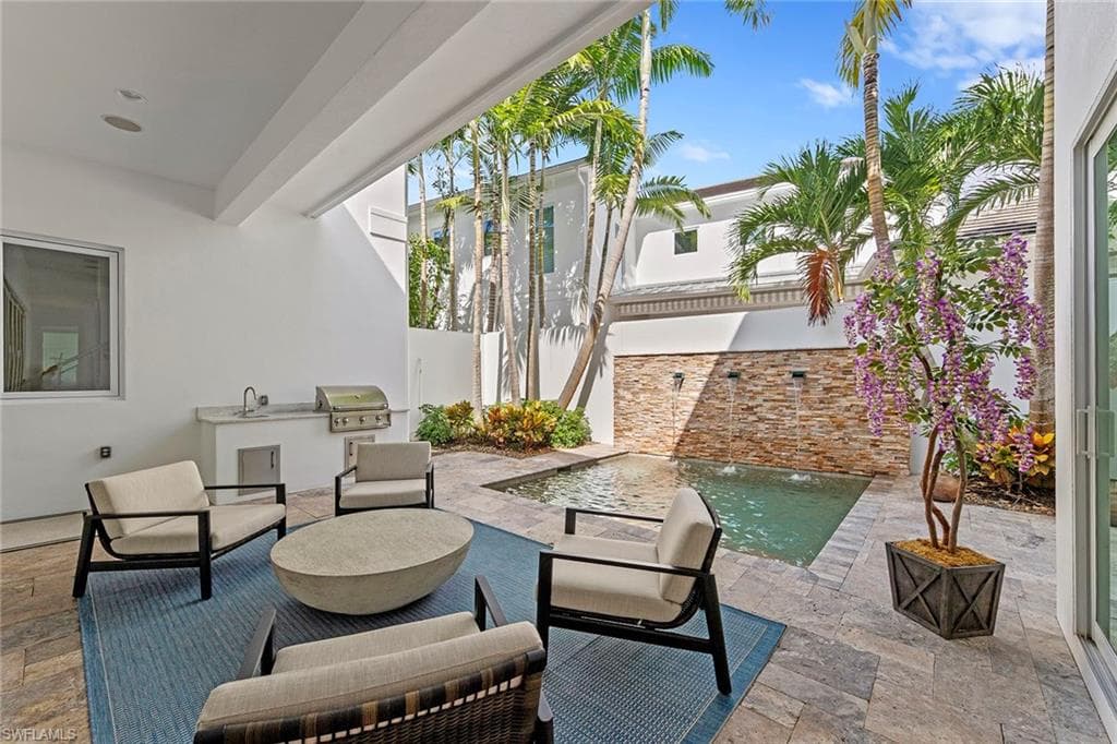 9149 Mercato Way, Naples, FL 34108-35