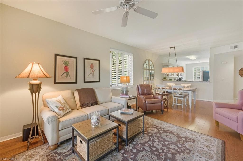 7515 Stoneybrook Dr 818, Naples, FL 34112-8