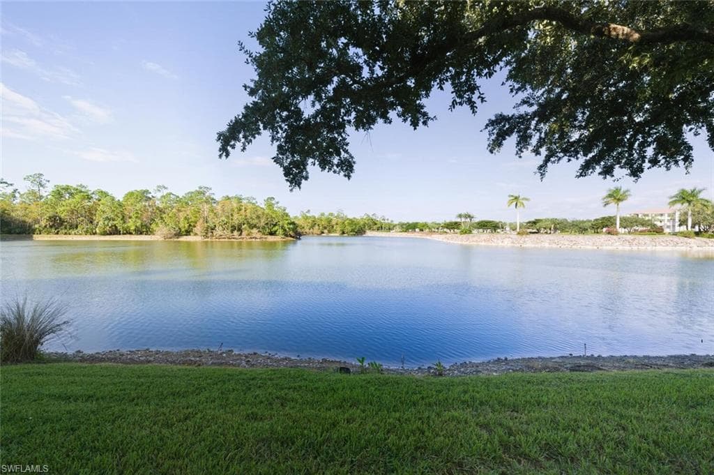 7515 Stoneybrook Dr 818, Naples, FL 34112-24