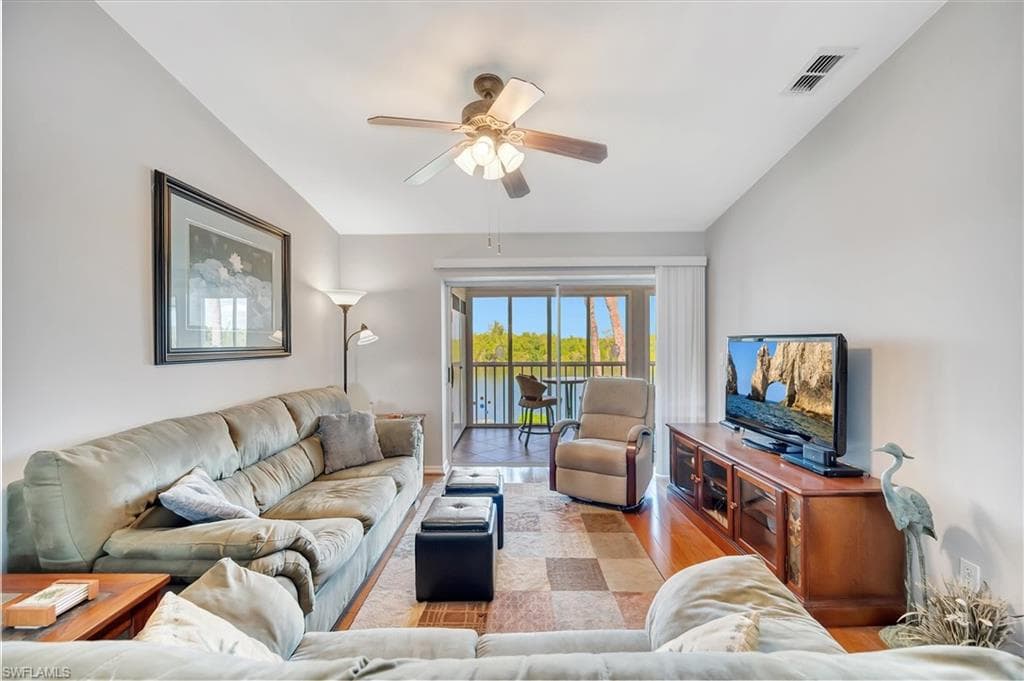 1315 Mainsail Dr 1112, Naples, FL 34114-2