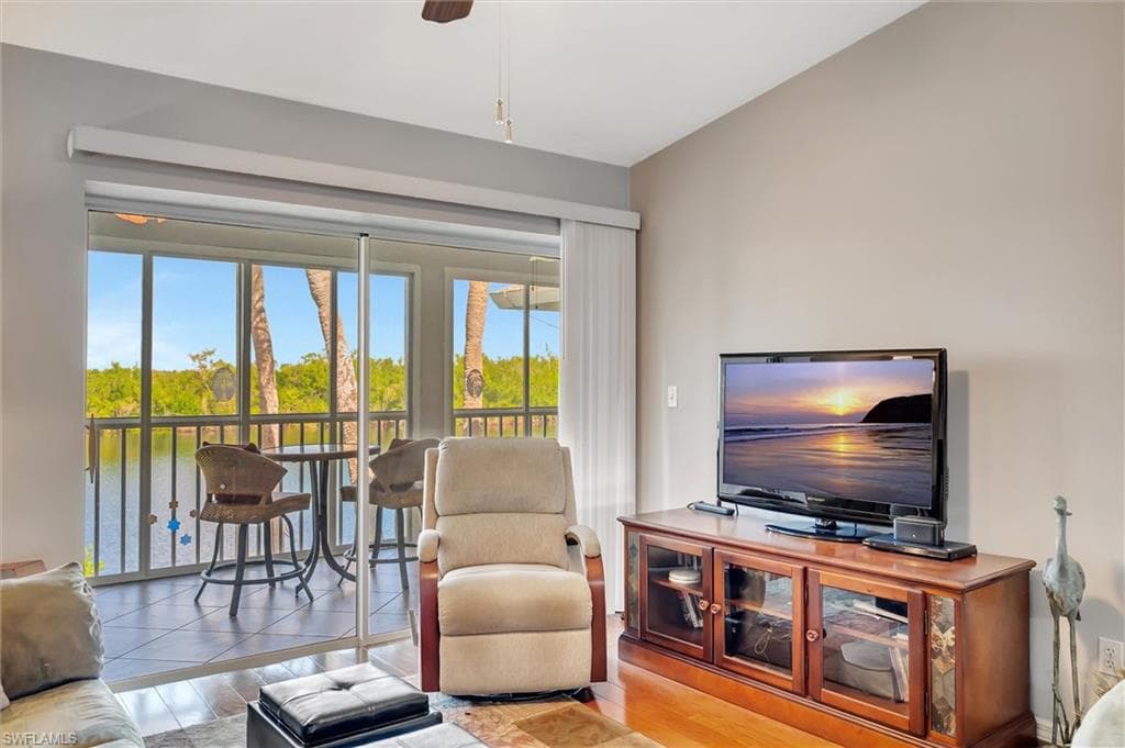 1315 Mainsail Dr 1112, Naples, FL 34114-6