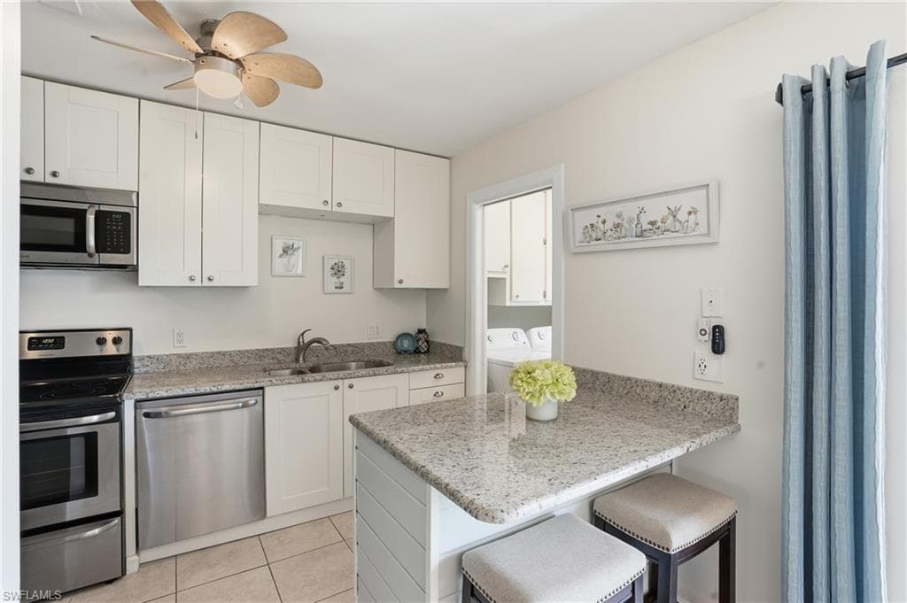 788 Park Shore Dr H14, Naples, FL 34103-10