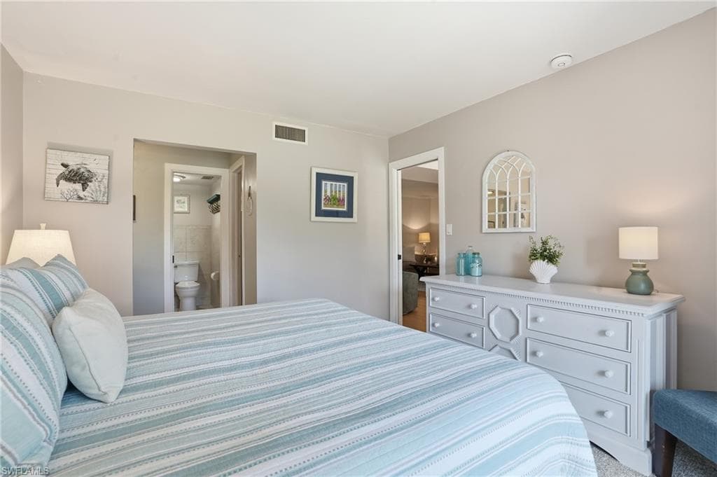 788 Park Shore Dr H14, Naples, FL 34103-17