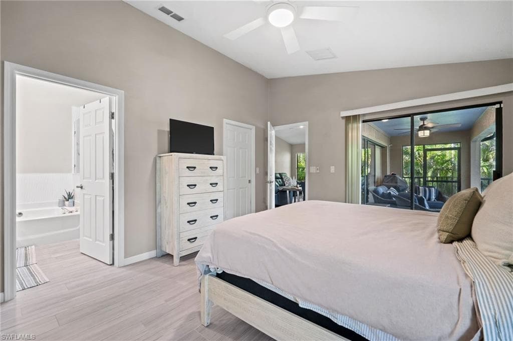 17611 Marco Island Ln, Fort Myers, FL 33908-18