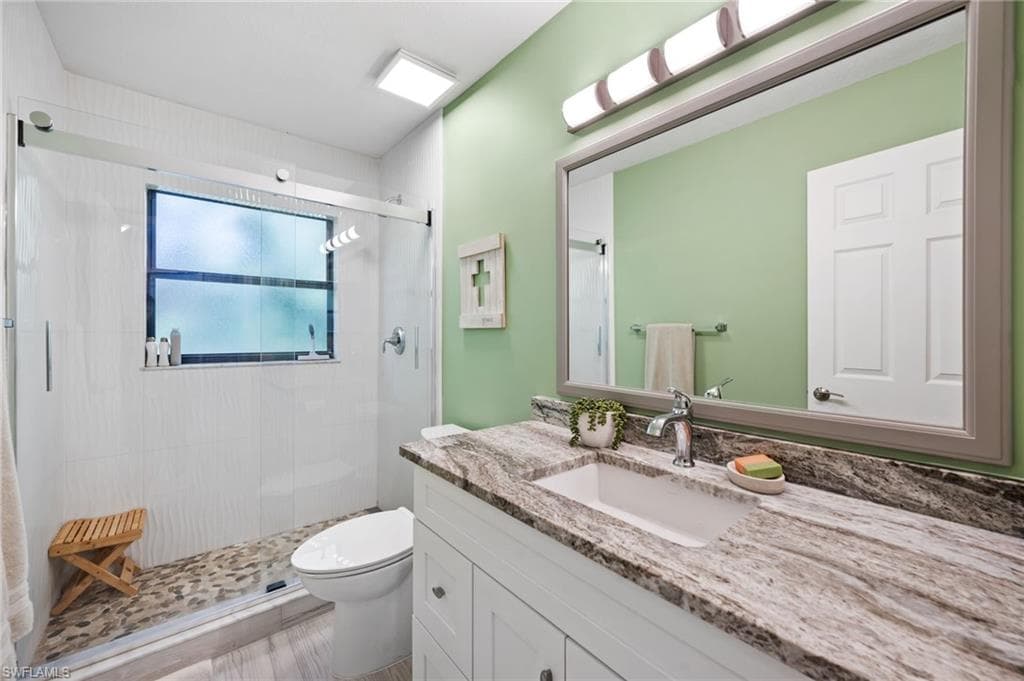 17611 Marco Island Ln, Fort Myers, FL 33908-25