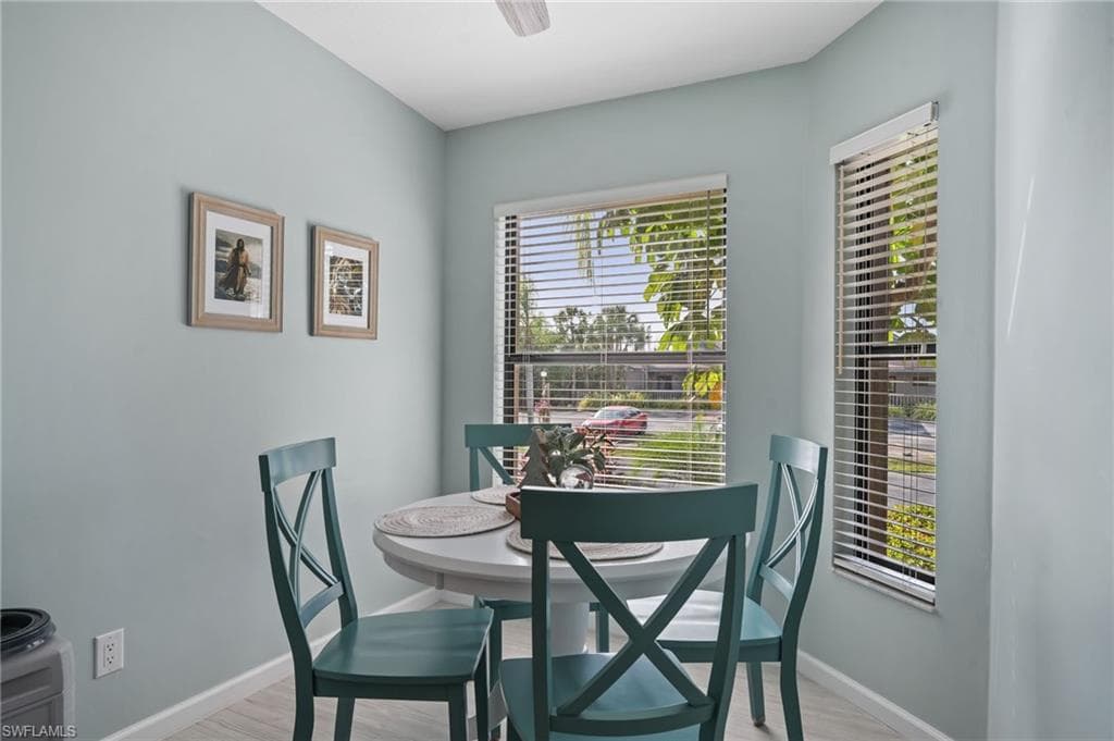 17611 Marco Island Ln, Fort Myers, FL 33908-6