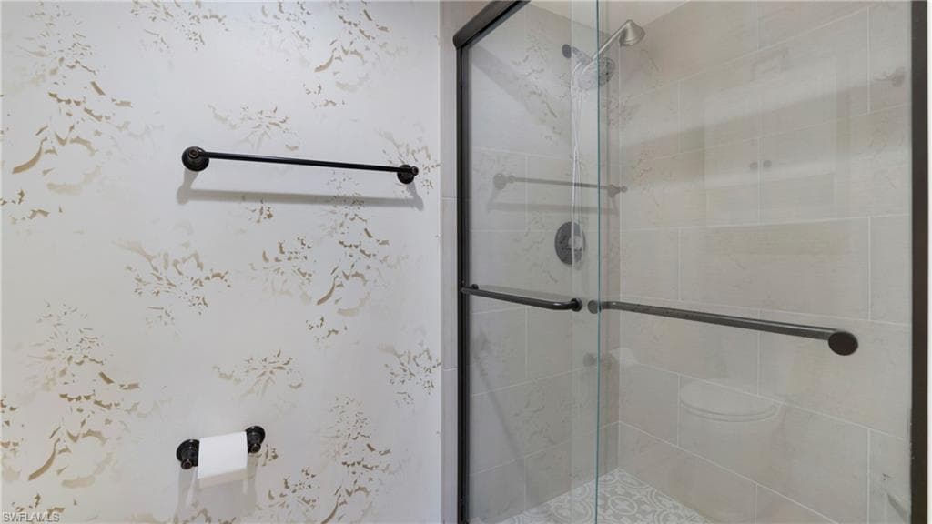 905 New Waterford Dr 101, Naples, FL 34104-13