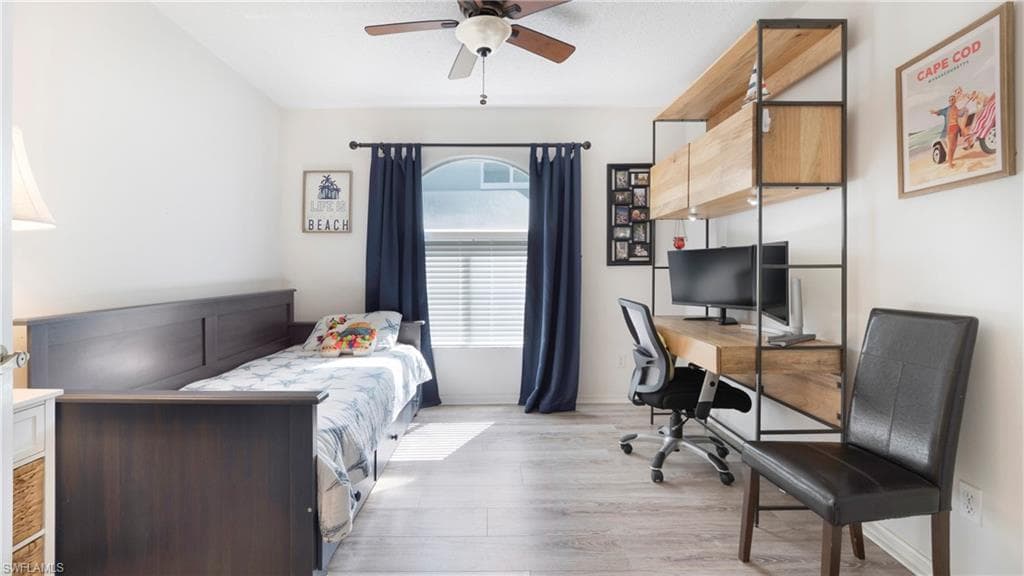 905 New Waterford Dr 101, Naples, FL 34104-18