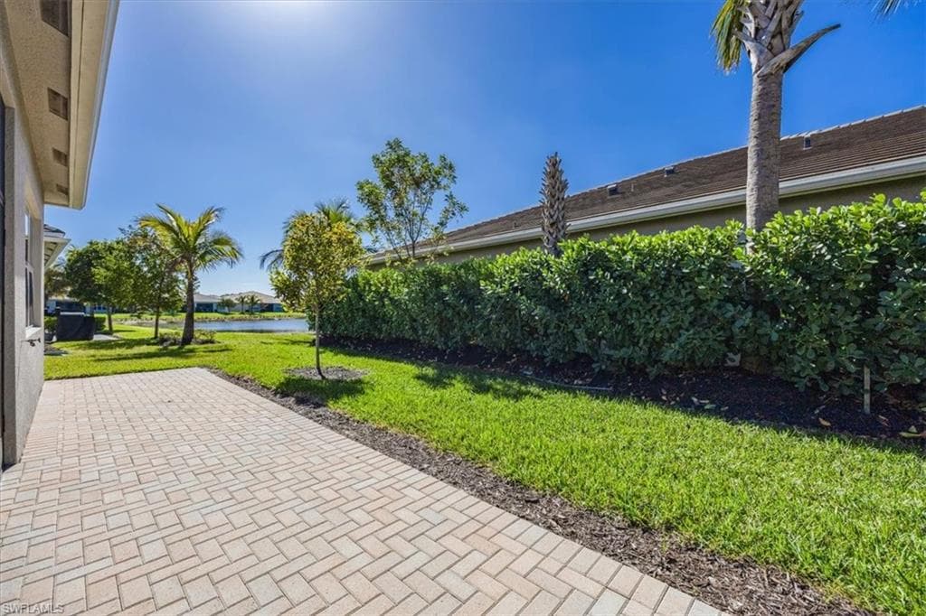 16483 Orinda Way, Bonita Springs, FL 34135-18