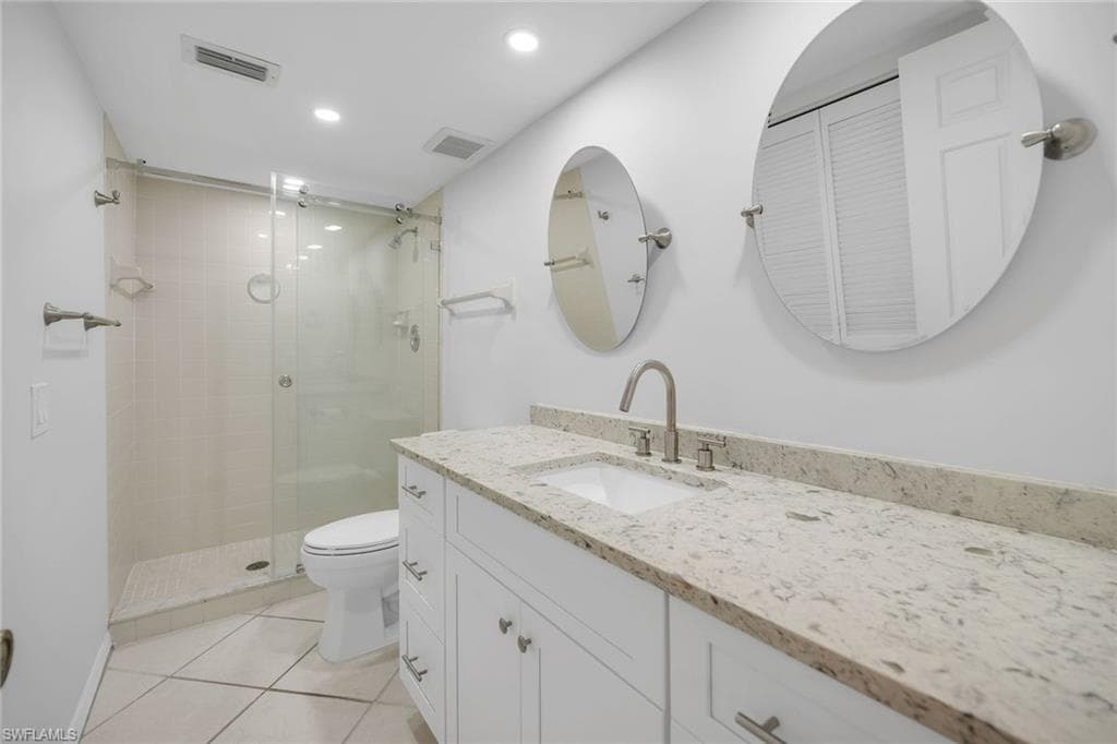 228 Fox Glen Dr 3204, Naples, FL 34104-18