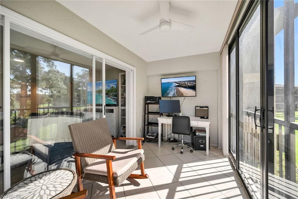 228 Fox Glen Dr 3204, Naples, FL 34104-27