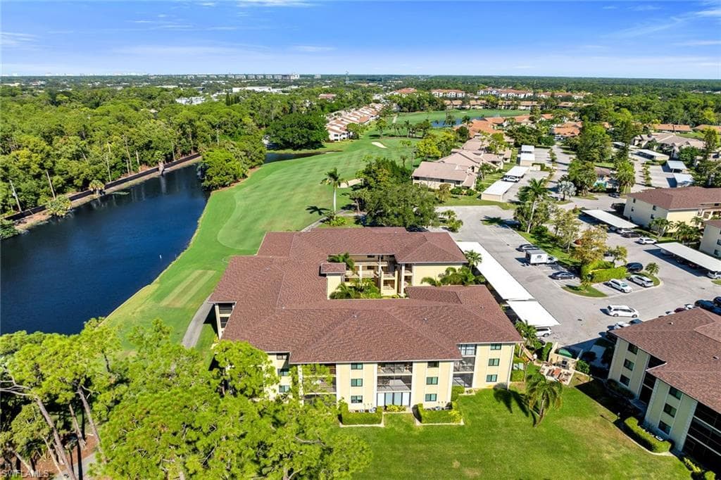 228 Fox Glen Dr 3204, Naples, FL 34104-39