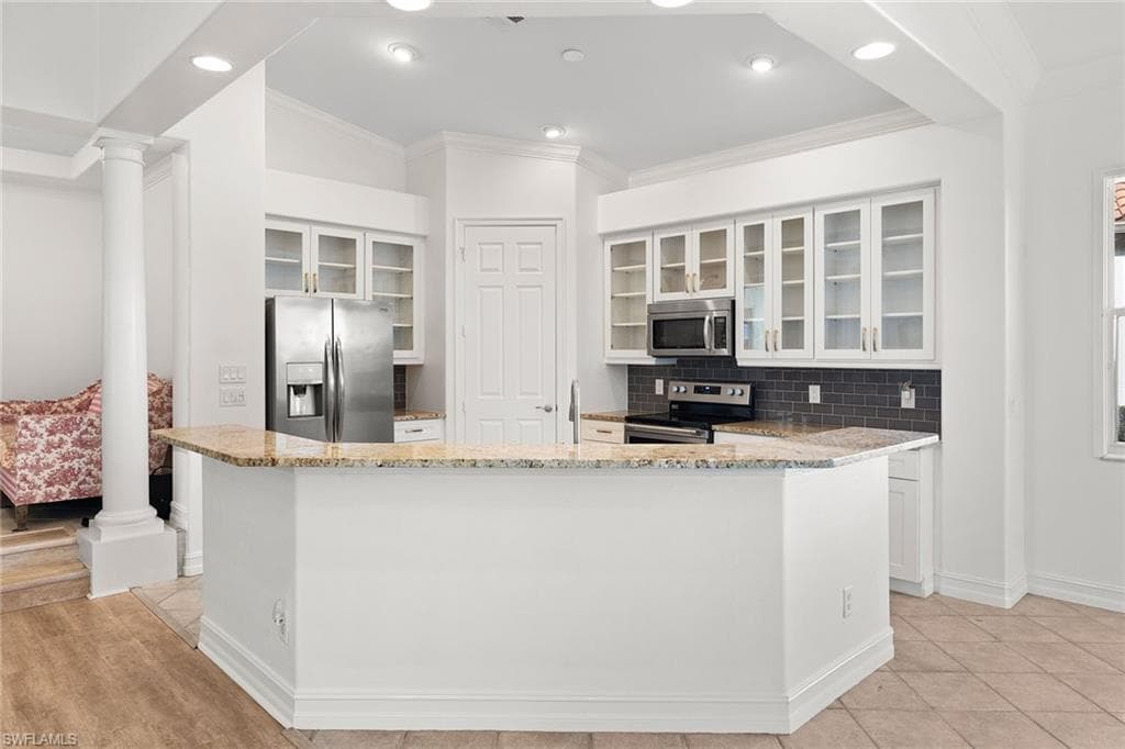 12512 Wildcat Cove Cir, Estero, FL 33928-12