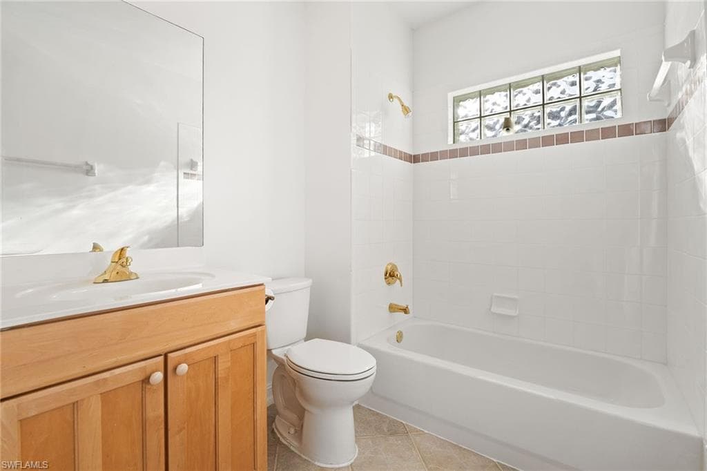 12512 Wildcat Cove Cir, Estero, FL 33928-21