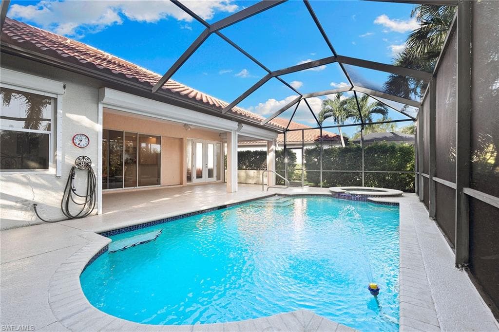 12512 Wildcat Cove Cir, Estero, FL 33928-25