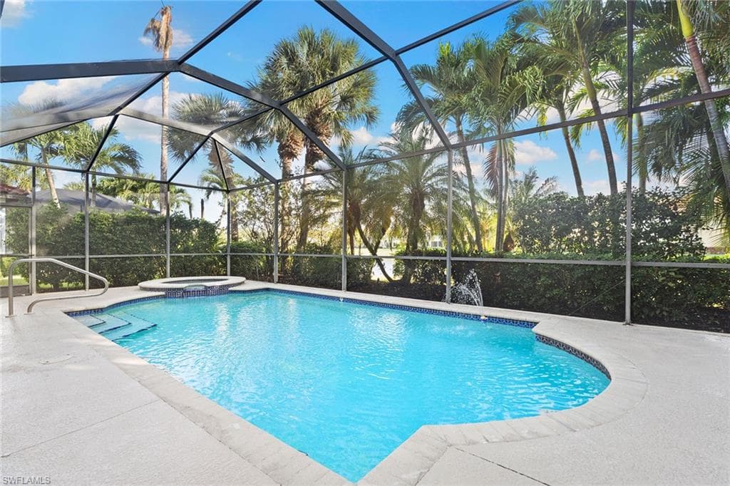 12512 Wildcat Cove Cir, Estero, FL 33928-26