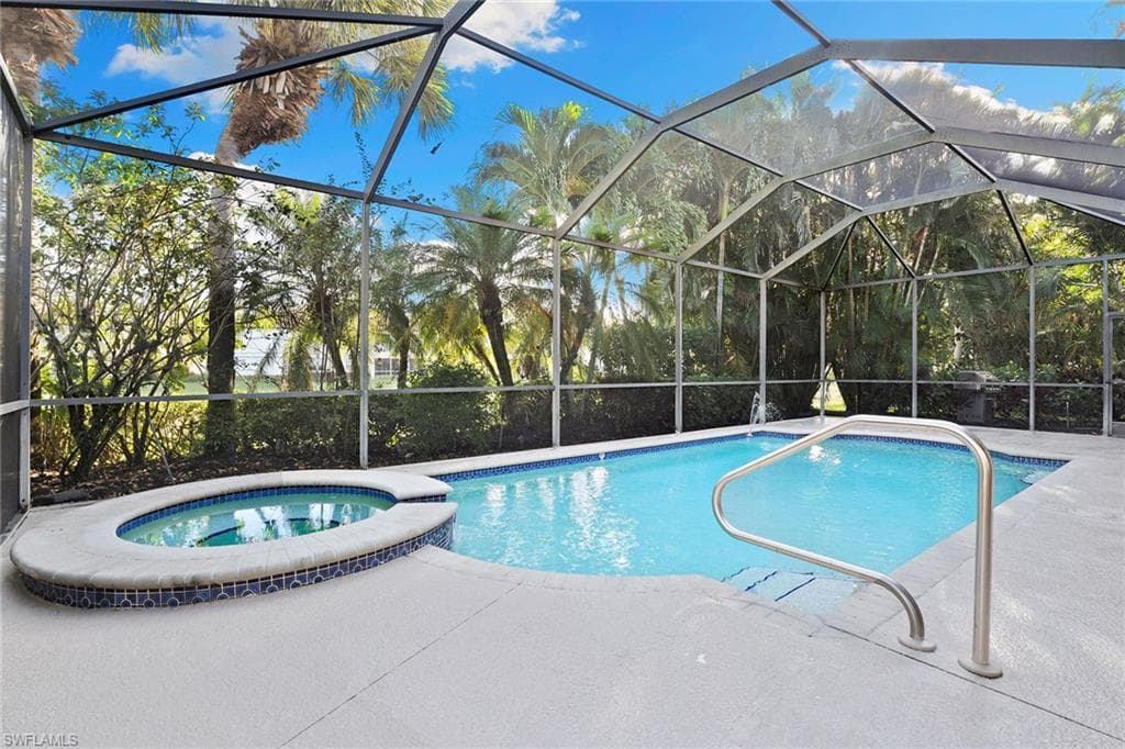 12512 Wildcat Cove Cir, Estero, FL 33928-28