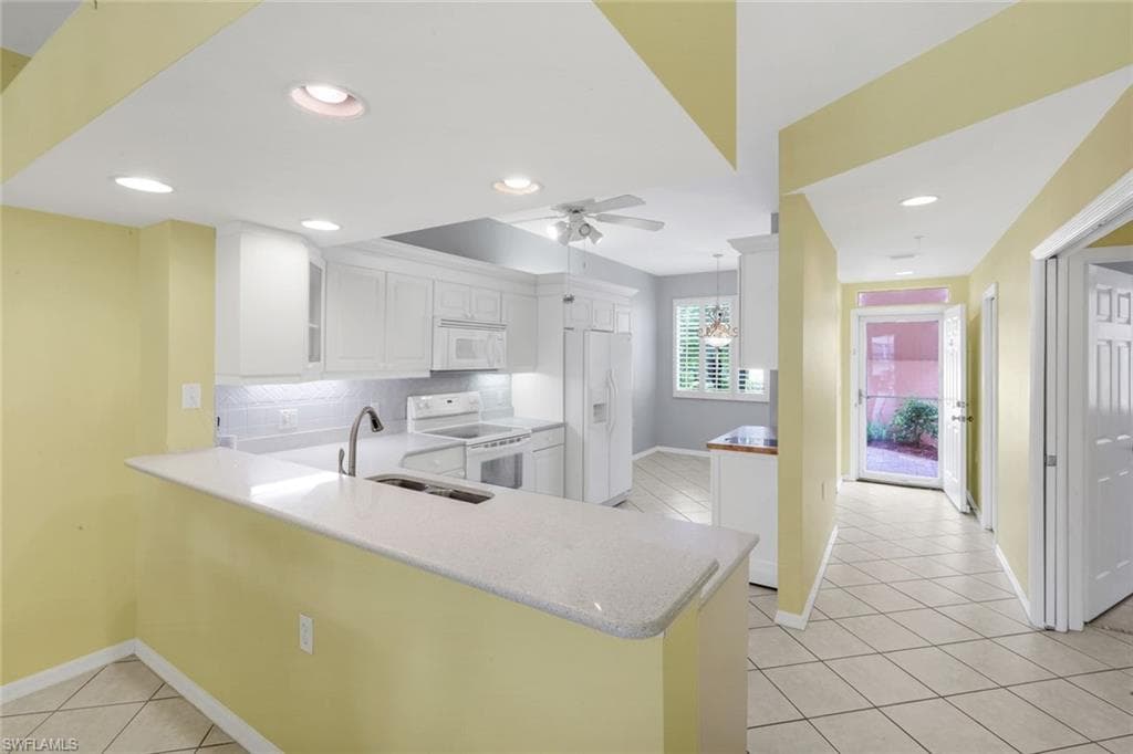 2415 Bayou Ln 7403, Naples, FL 34112-4