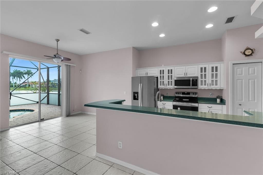 2880 Orange Grove Trl, Naples, FL 34120-10