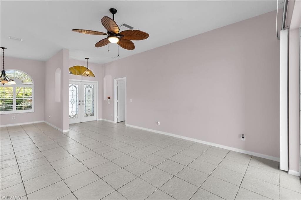 2880 Orange Grove Trl, Naples, FL 34120-15