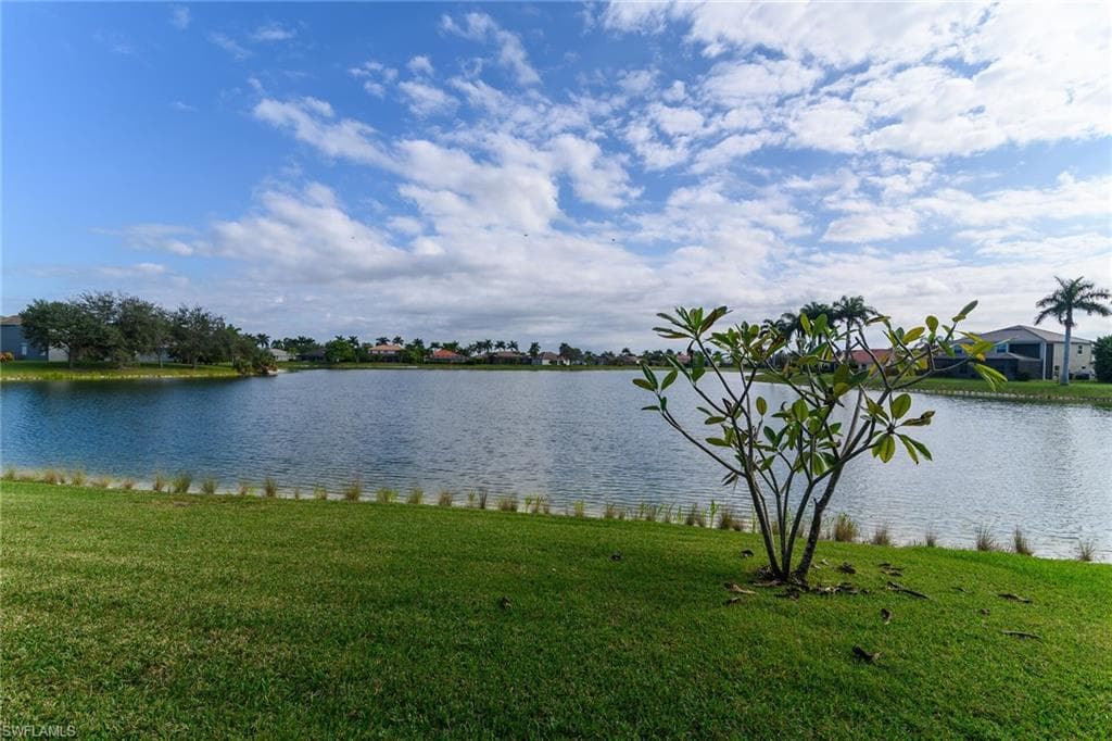 2880 Orange Grove Trl, Naples, FL 34120-3