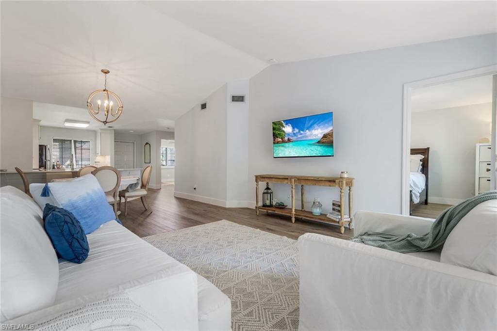 7767 Jewel Ln 203, Naples, FL 34109-12