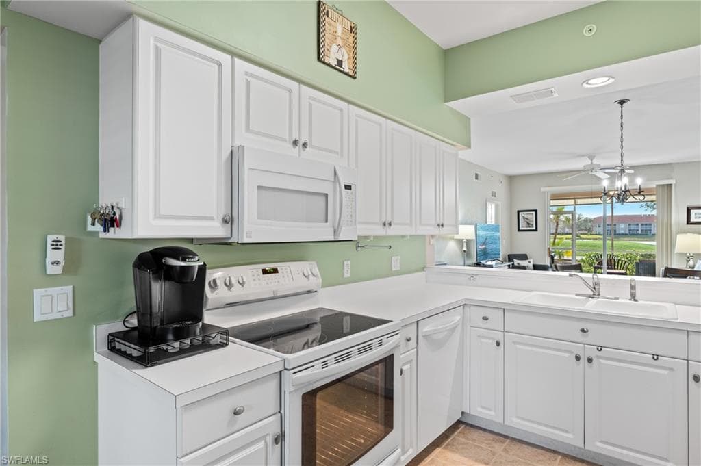 2730 Cypress Trace Cir 2813, Naples, FL 34119-12