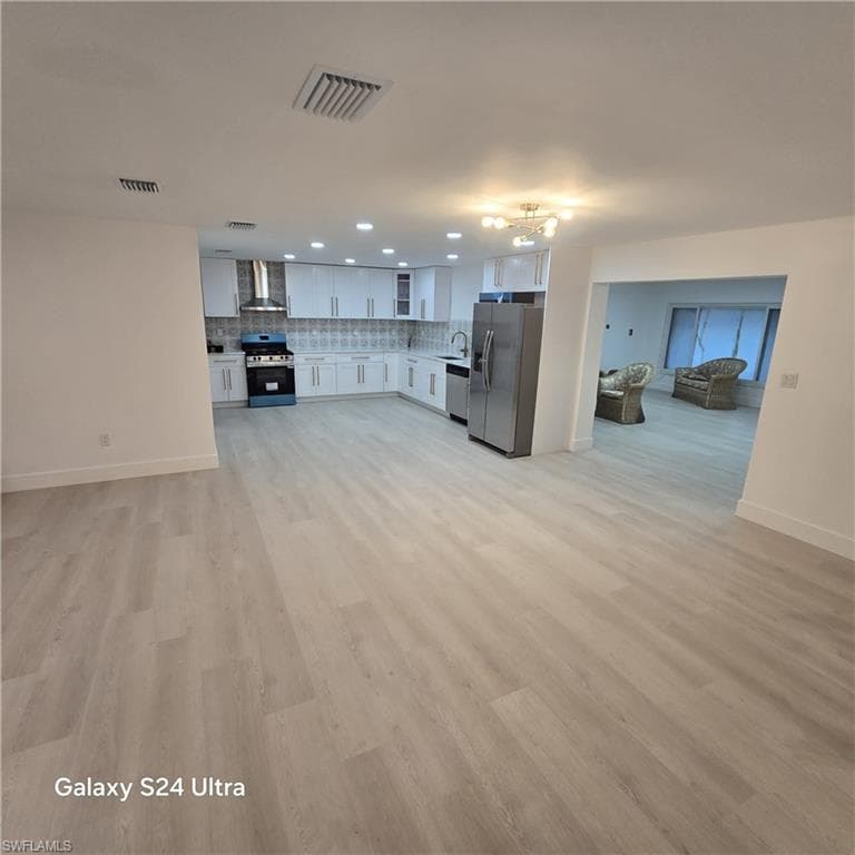 5902 Thonotosossa Rd, Plant City, FL 33565-8