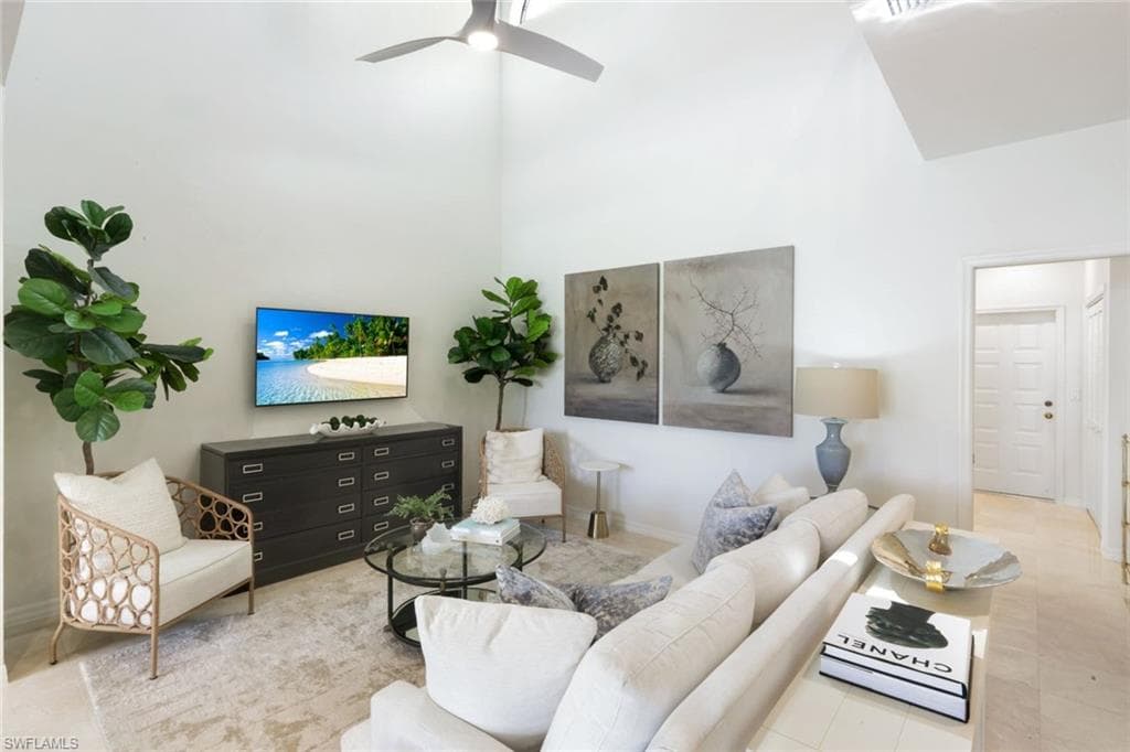 211 Via Napoli, Naples, FL 34105-12