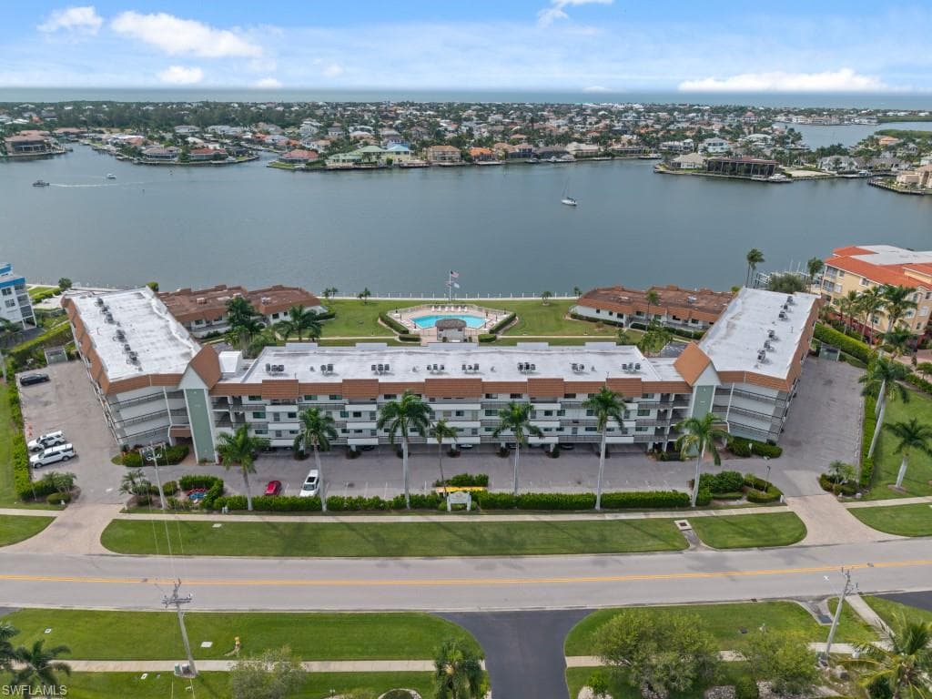 730 Elkcam Cir 309, Marco Island, FL 34145-28