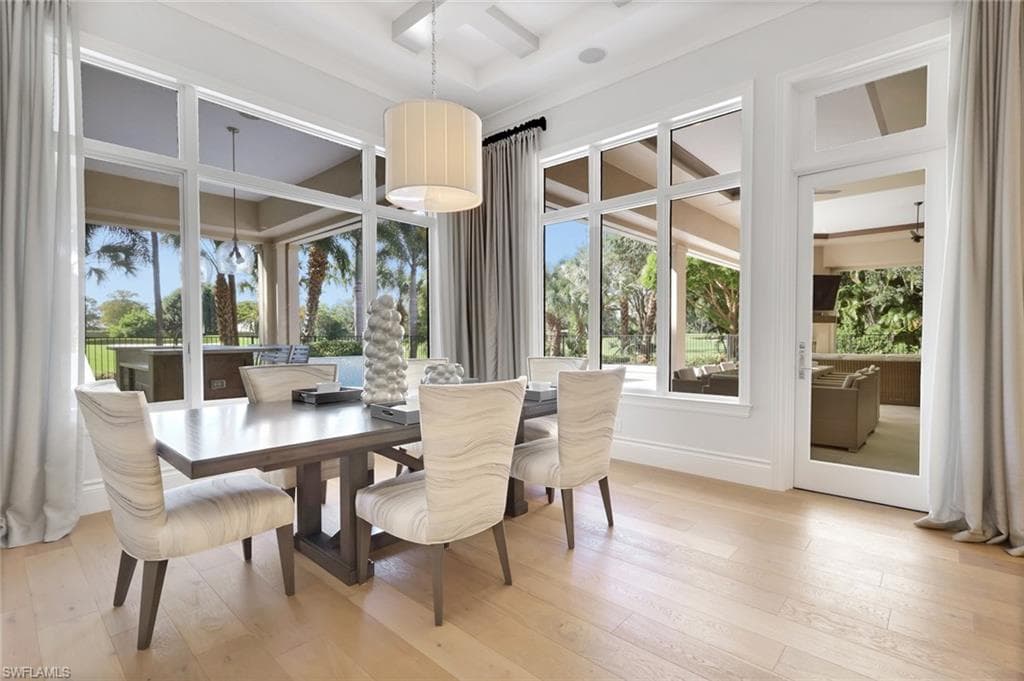 5054 Groveland Ter, Naples, FL 34119-19