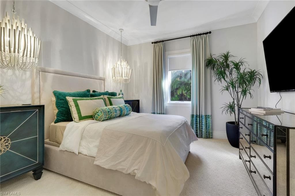 5054 Groveland Ter, Naples, FL 34119-32